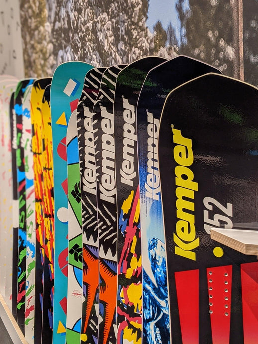 How to Choose a Snowboard: Tips and Factors to Consider